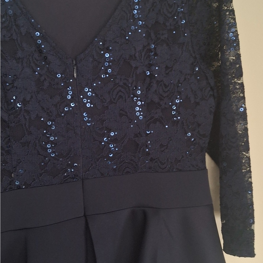 Jessica Howard Navy Lace Peplum Dress - Picture 15 of 16